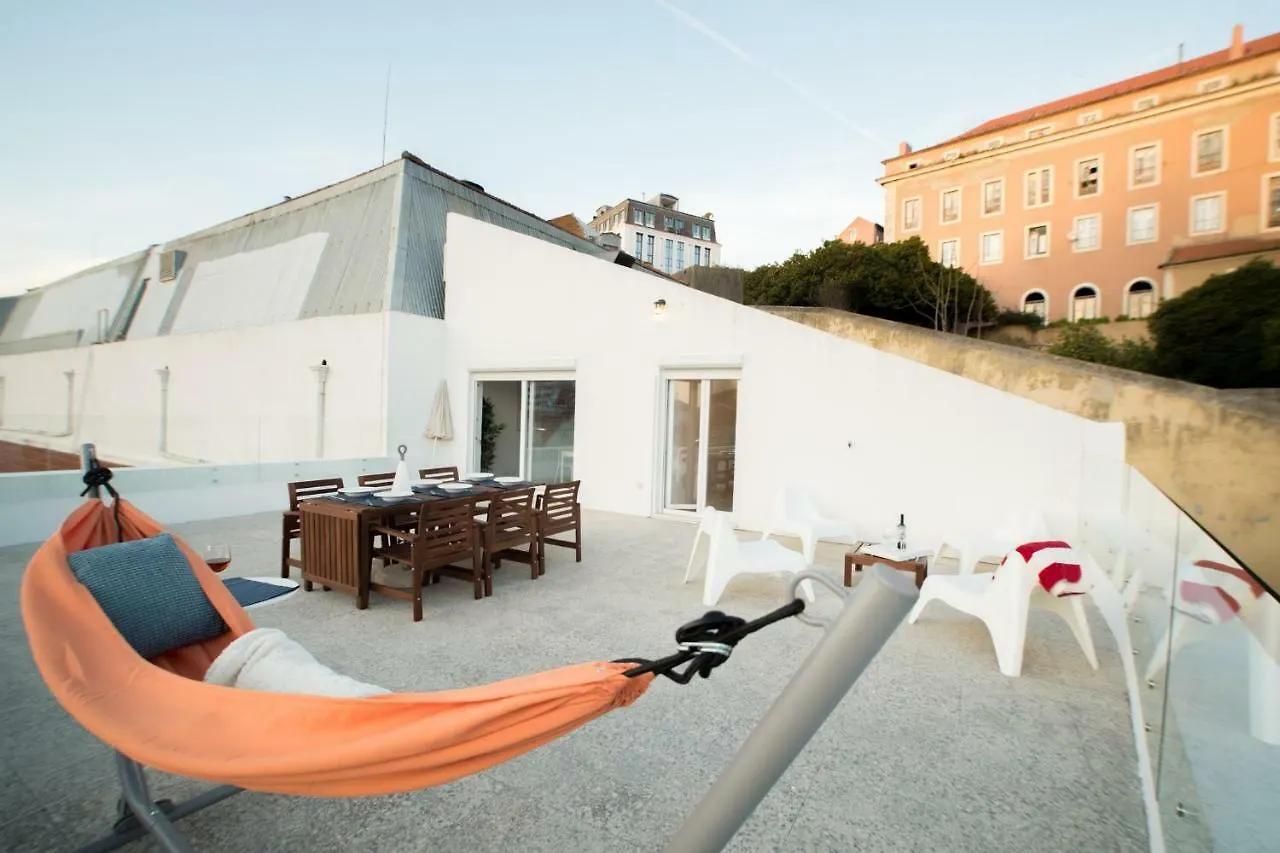 Amazing Rooftop Terrace Downtown Lisbon Daire