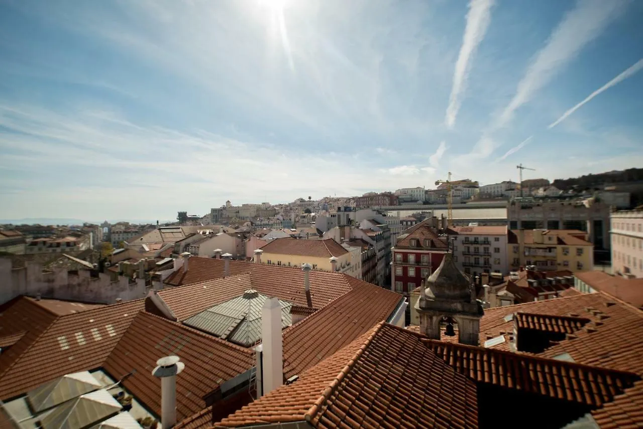 Amazing Rooftop Terrace Downtown Lisbon Daire