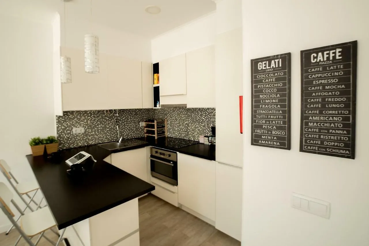 Amazing Rooftop Terrace Downtown Lisbon Apartment
