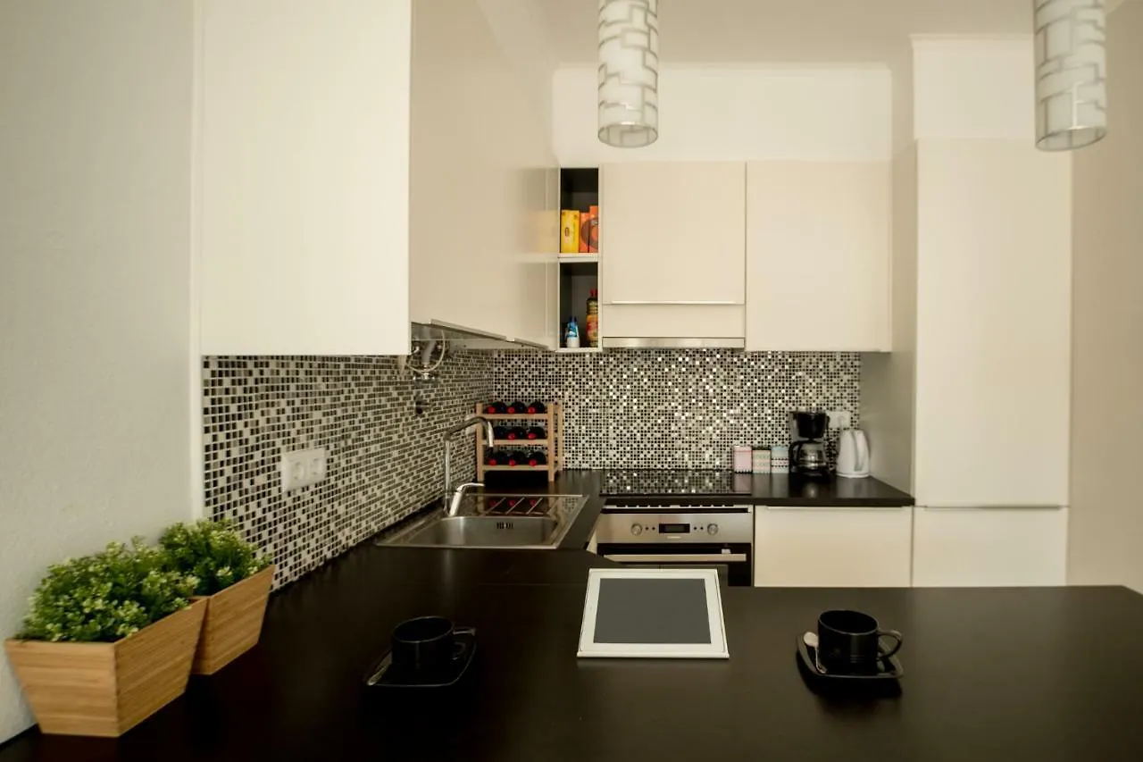 Amazing Rooftop Terrace Downtown Lisbon Apartment